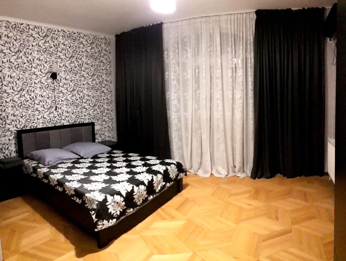 Hotel Gnt+ Tbilisi Zewnętrze zdjęcie