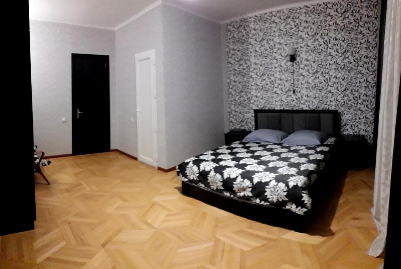 Hotel Gnt+ Tbilisi Zewnętrze zdjęcie