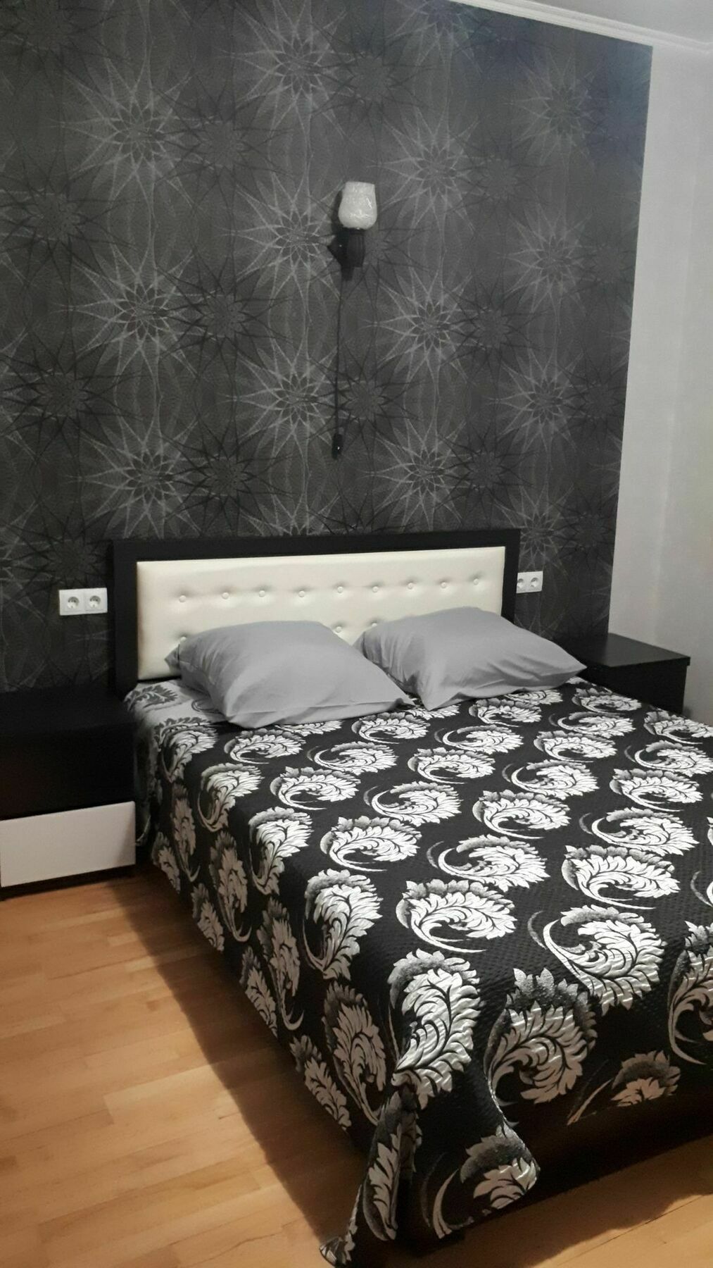 Hotel Gnt+ Tbilisi Zewnętrze zdjęcie