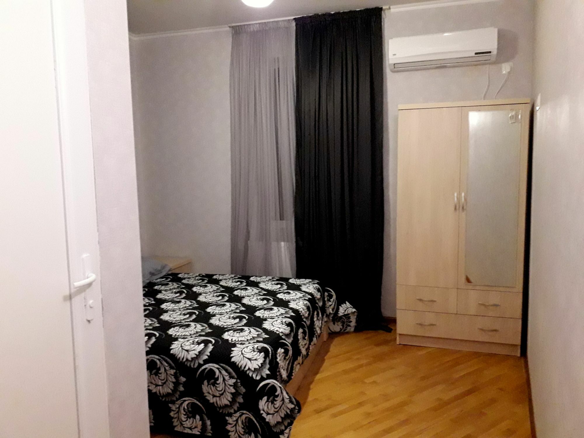 Hotel Gnt+ Tbilisi Zewnętrze zdjęcie