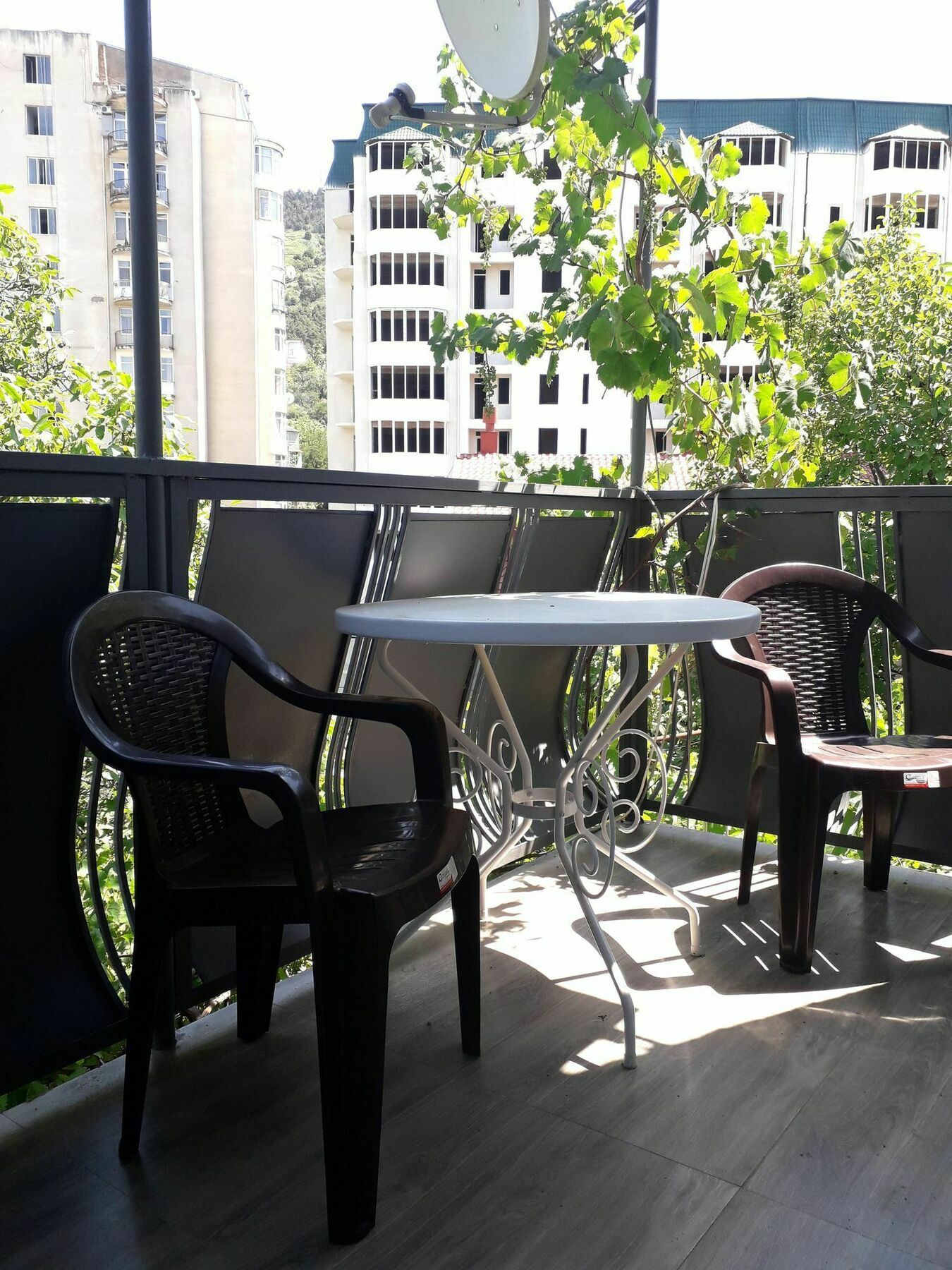 Hotel Gnt+ Tbilisi Zewnętrze zdjęcie