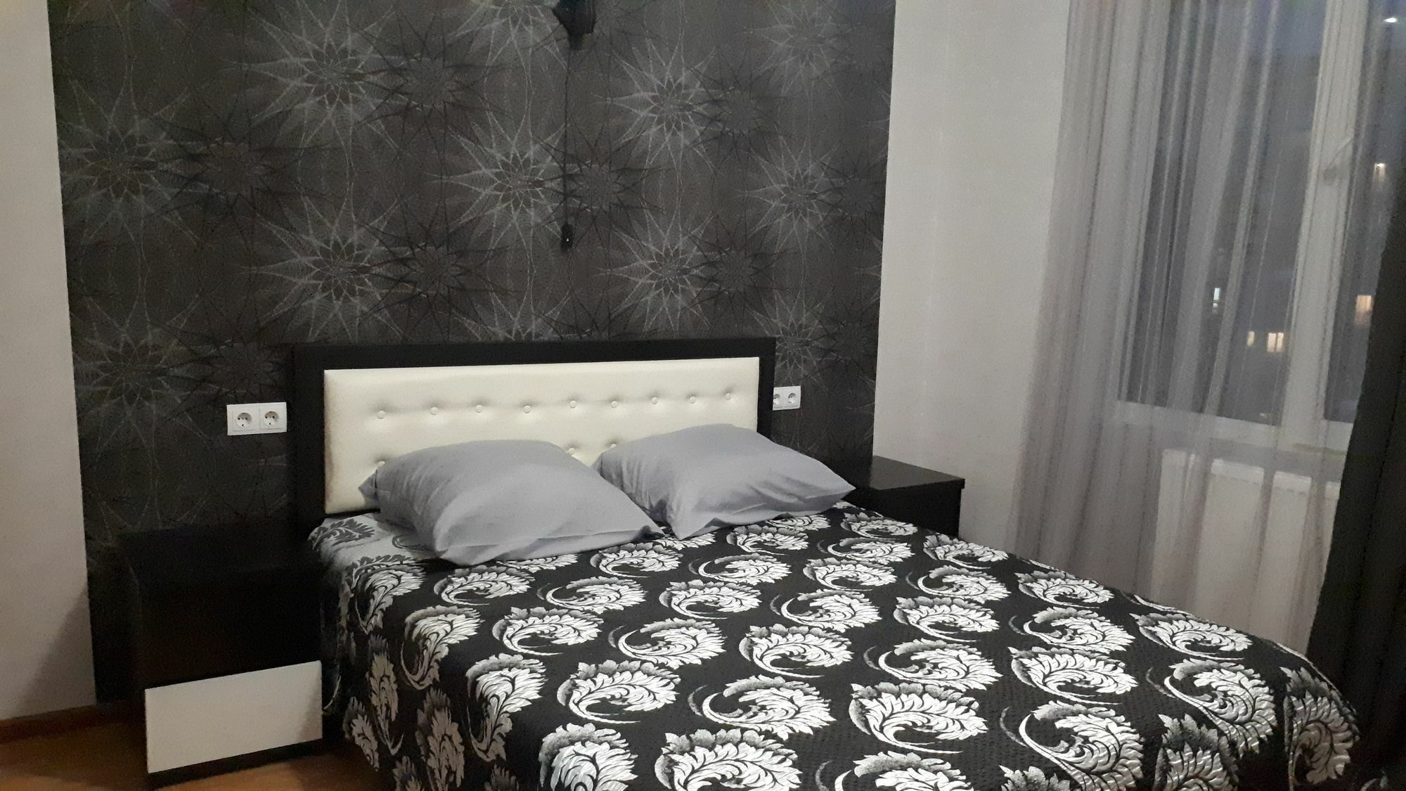 Hotel Gnt+ Tbilisi Zewnętrze zdjęcie