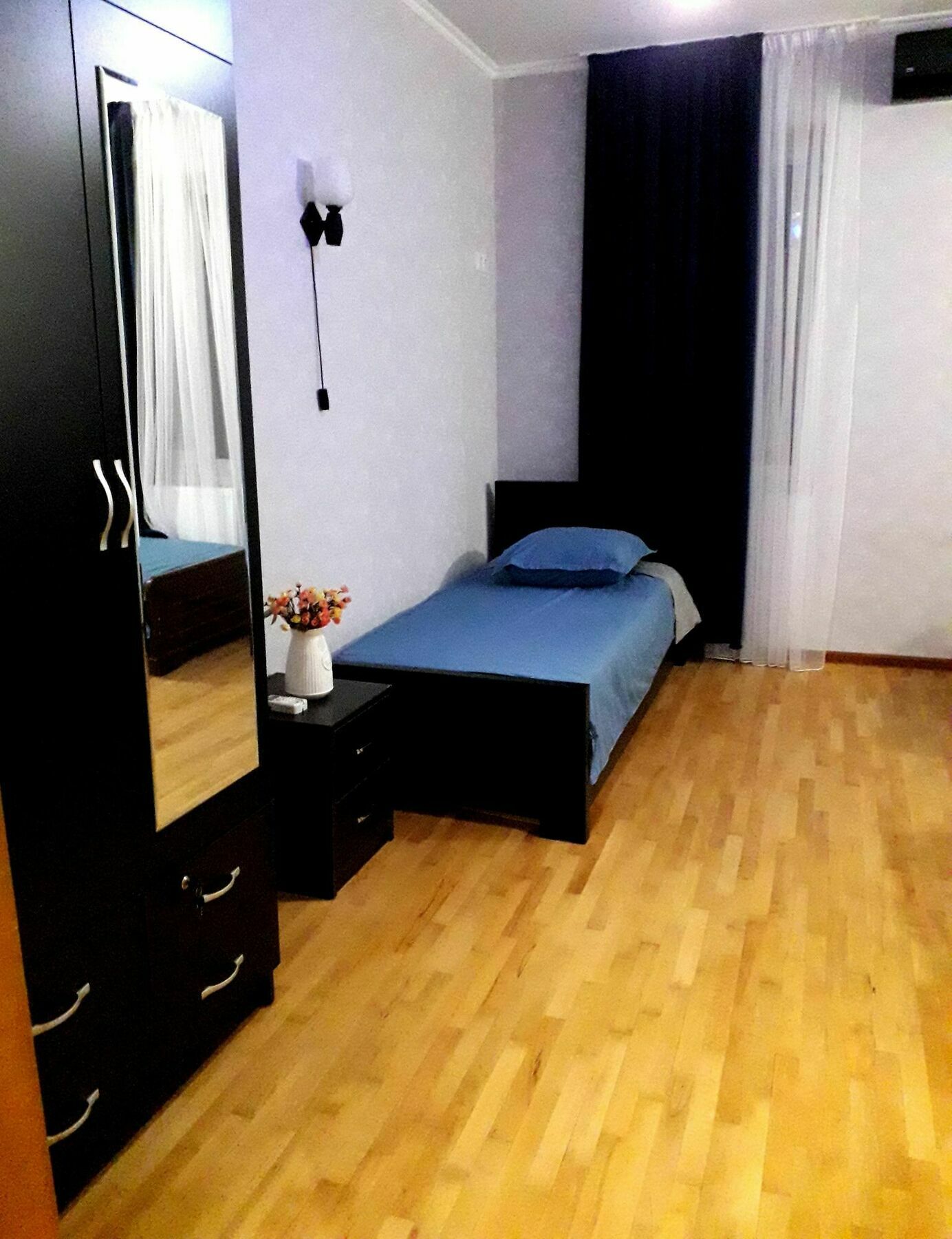 Hotel Gnt+ Tbilisi Zewnętrze zdjęcie